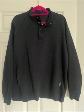 Eddie Bauer Men's Black Quilted Crewneck Snap Pullover